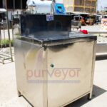 One tap vending unit with jet rinser